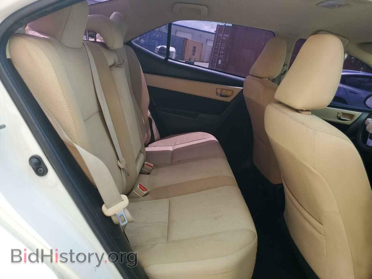 2018 TOYOTA COROLLA - VIN: 2T1BURHE5JC014713 - Фото 10