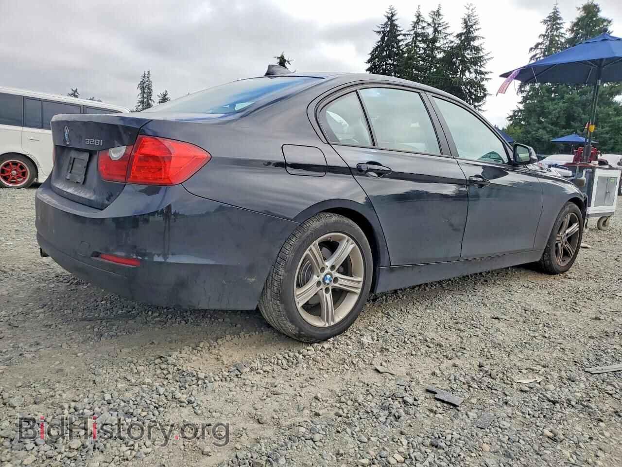 2013 BMW 3 SERIES - VIN: WBA3C1C58DF443076 - Фото 3