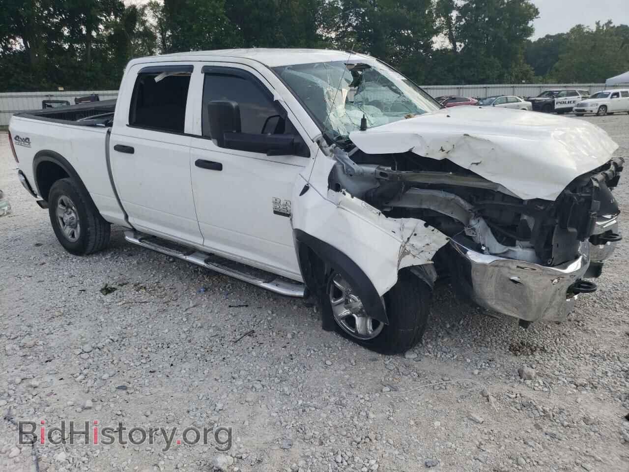 2017 RAM All Models - VIN: 3C6UR5CL2HG744904 - Фото 4
