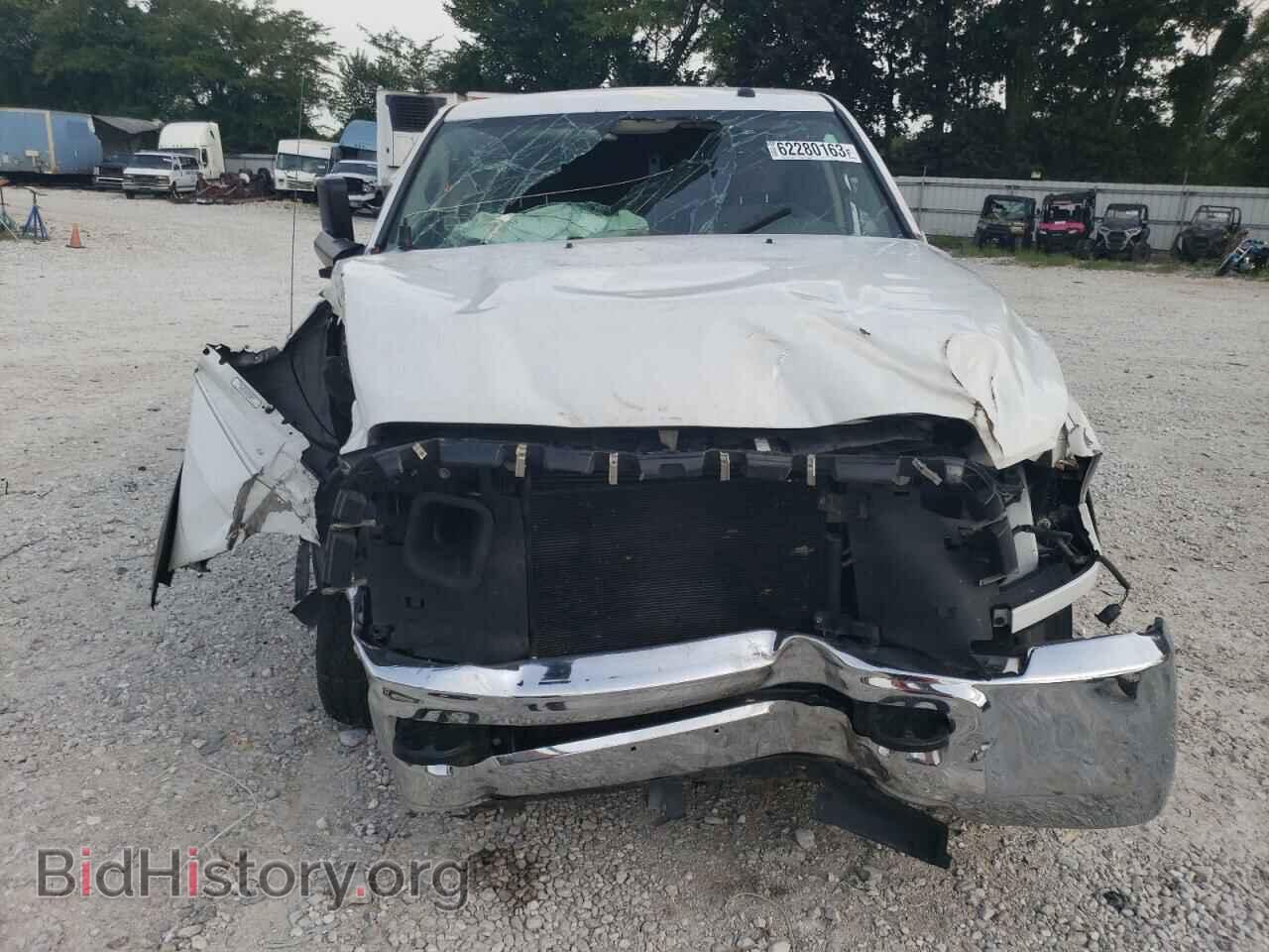 2017 RAM All Models - VIN: 3C6UR5CL2HG744904 - Фото 5