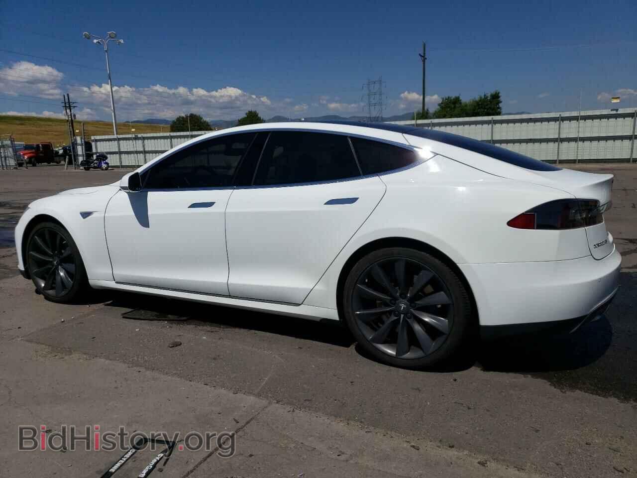 2014 TESLA MODEL S - VIN: 5YJSA1H16EFP37799 - Фото 2