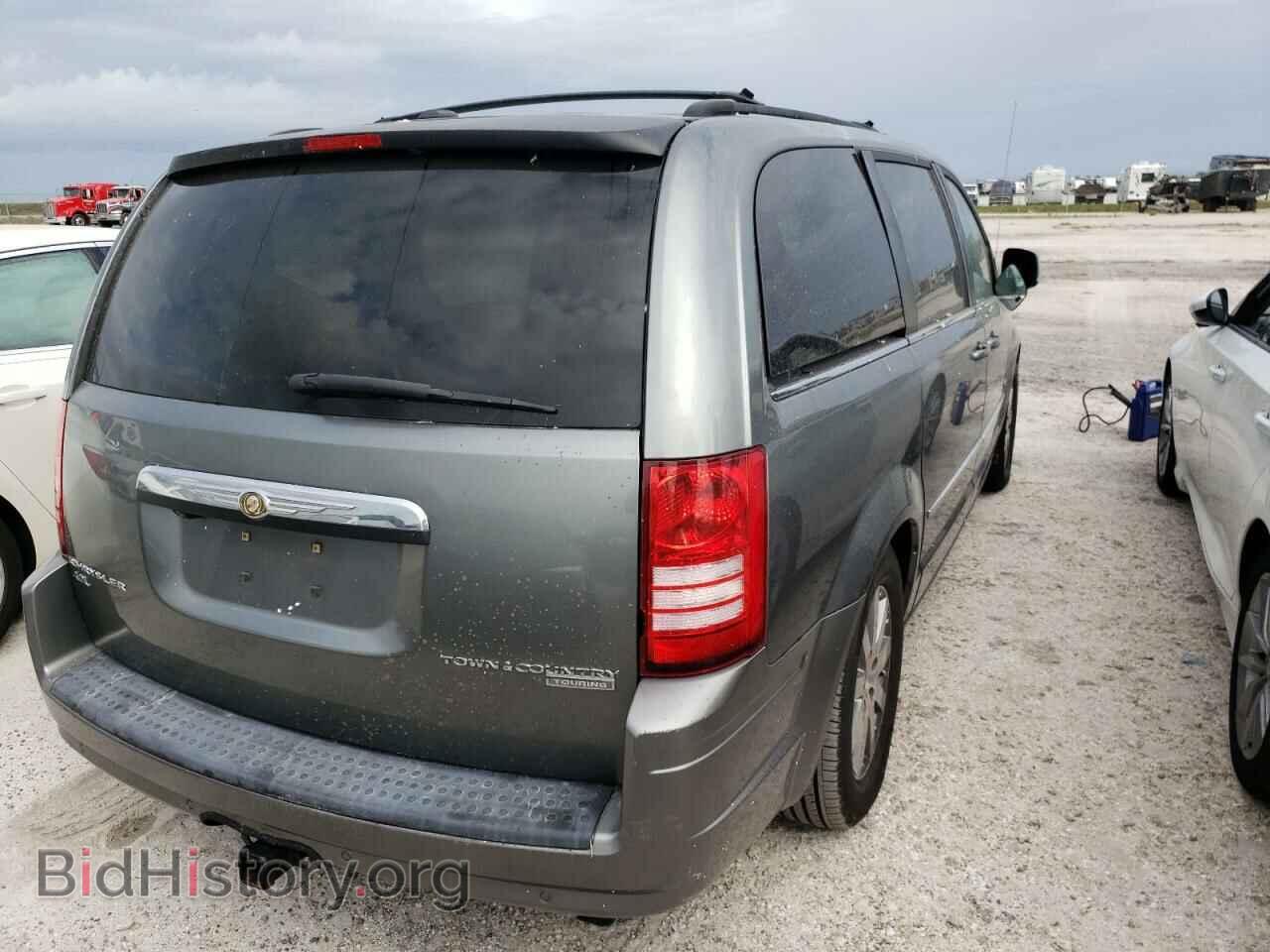 2009 CHRYSLER MINIVAN - VIN: 2A8HR54X99R647991 - Фото 4