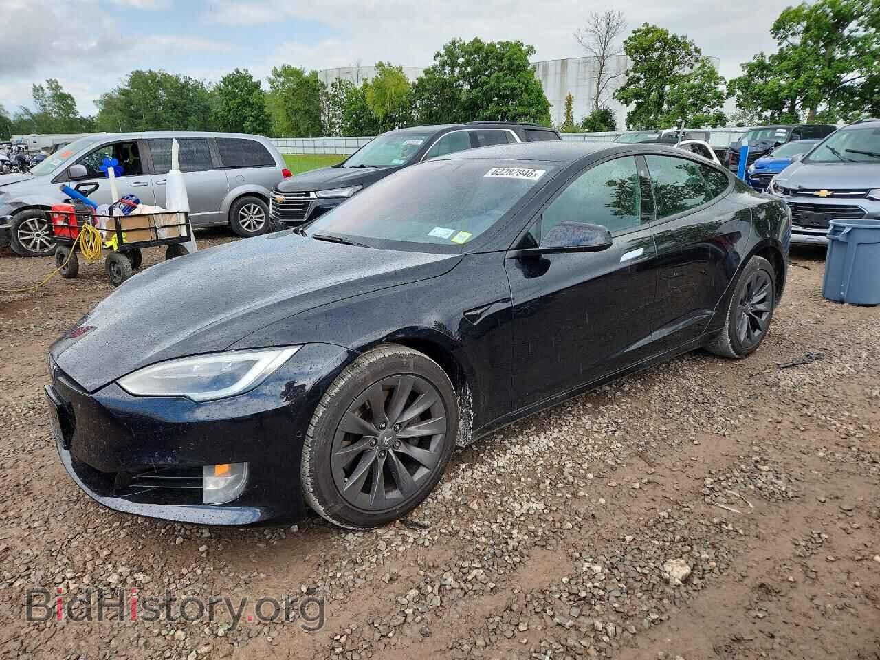 Фотография 5YJSA1E22HF229900 - TESLA MODEL S 2017