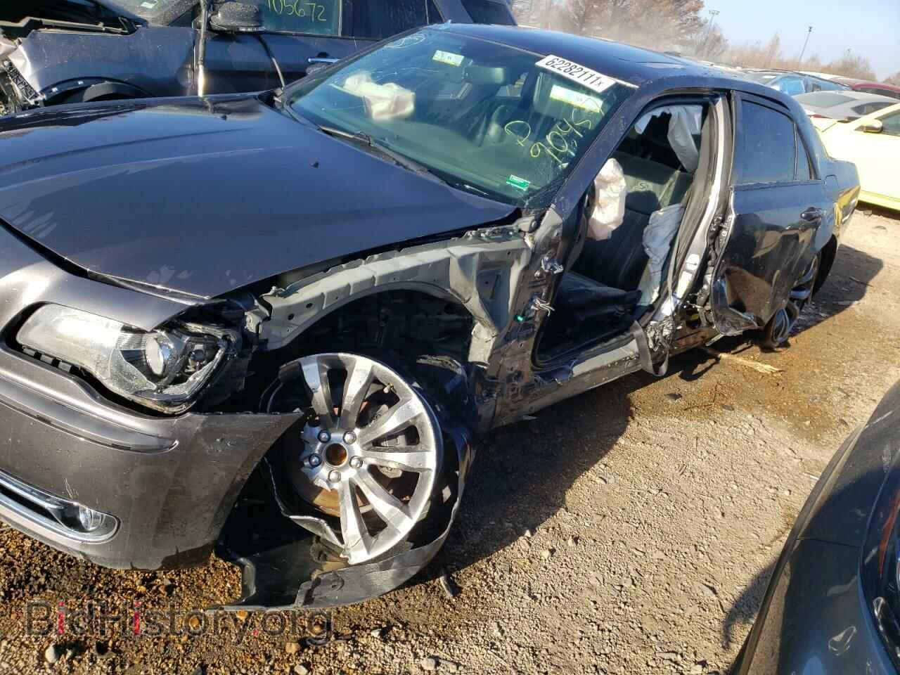 2014 CHRYSLER 300 - VIN: 2C3CCABG2EH361225 - Фото 9