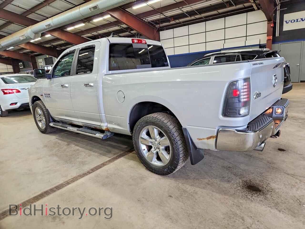 2016 RAM 1500 - VIN: 1C6RR7GT3GS322563 - Фото 2