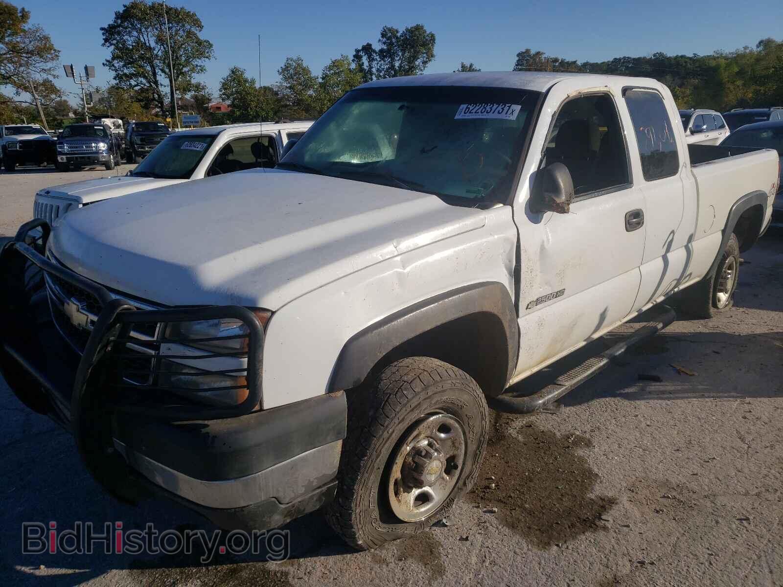 2006 CHEVROLET SILVERADO - VIN: 1GCHK29U56E158487 - Фото 2
