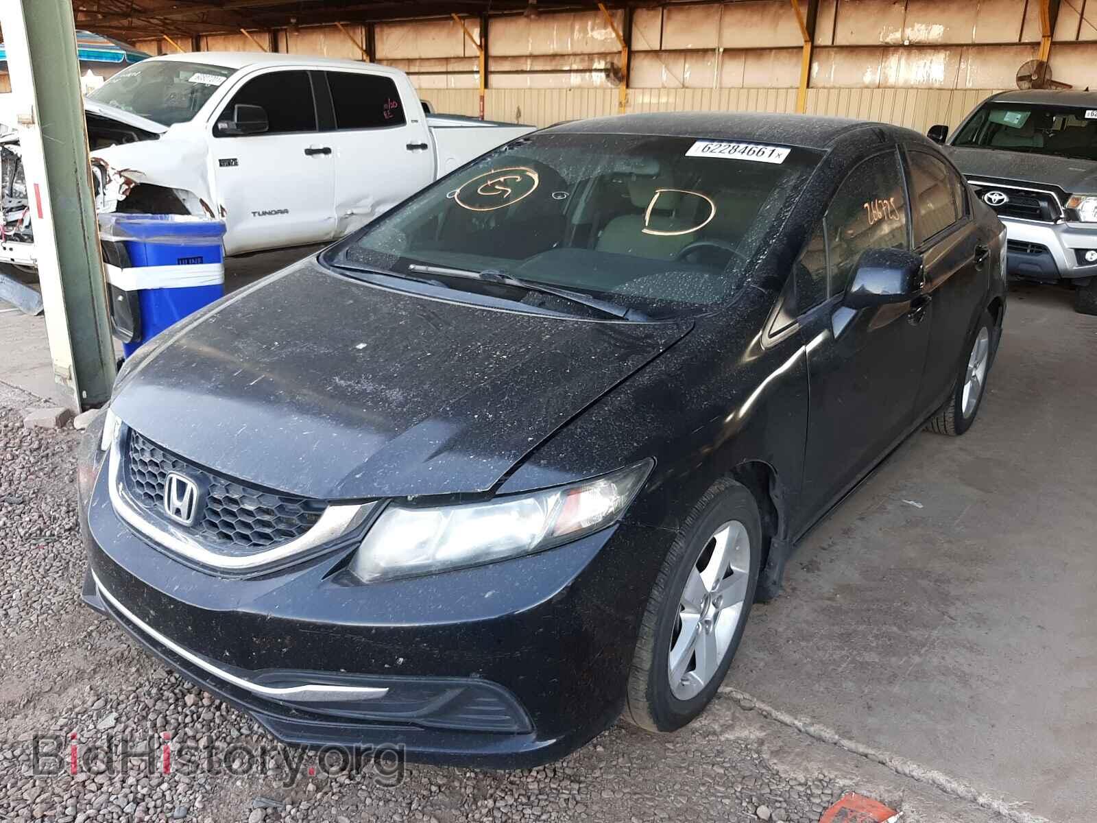 2013 HONDA CIVIC - VIN: 2HGFB2F50DH517062 - Фото 2