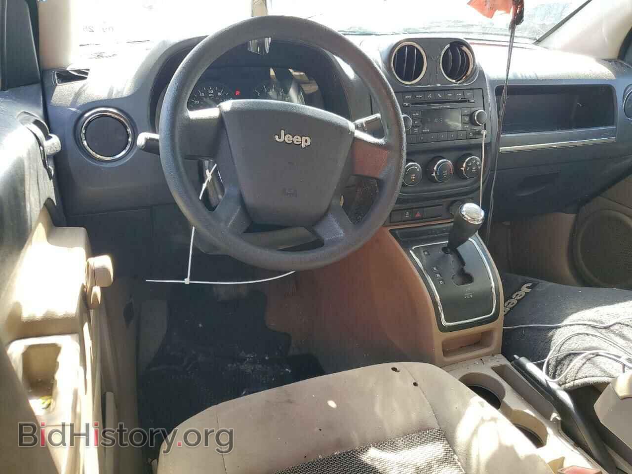 2010 JEEP COMPASS - VIN: 1J4NT1FA1AD654254 - Фото 8