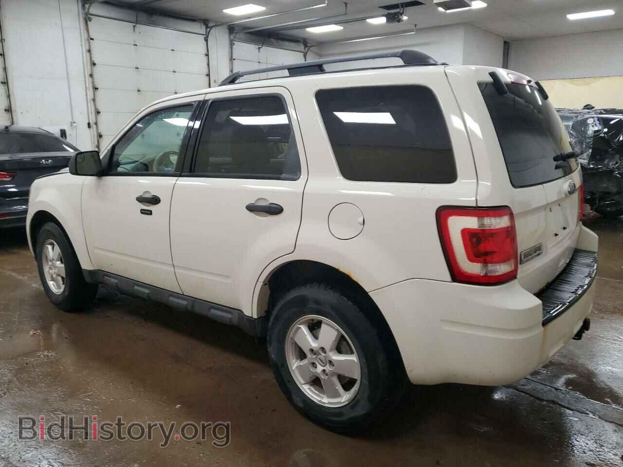 2012 FORD ESCAPE - VIN: 1FMCU0DG7CKB99304 - Фото 2
