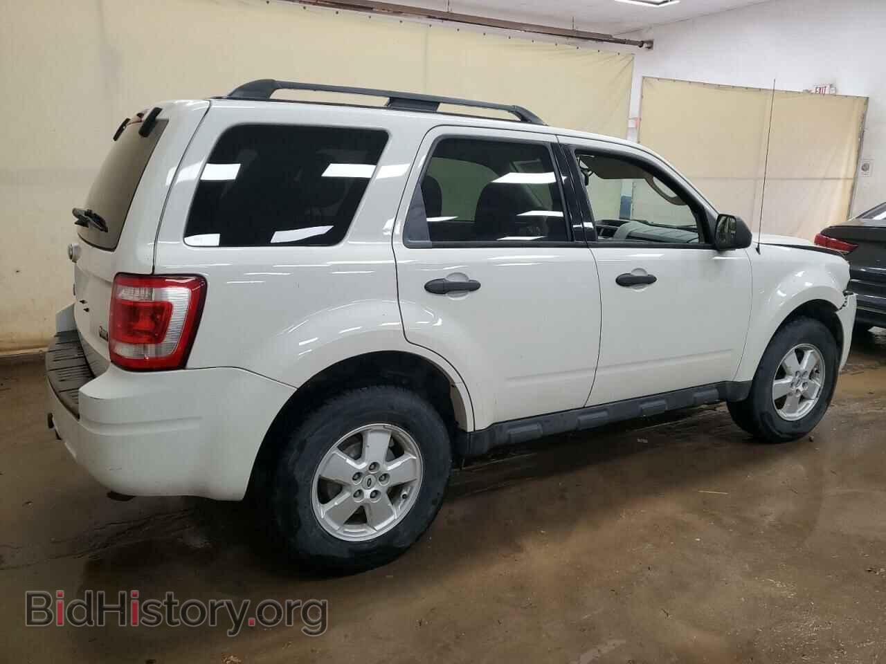 2012 FORD ESCAPE - VIN: 1FMCU0DG7CKB99304 - Фото 3
