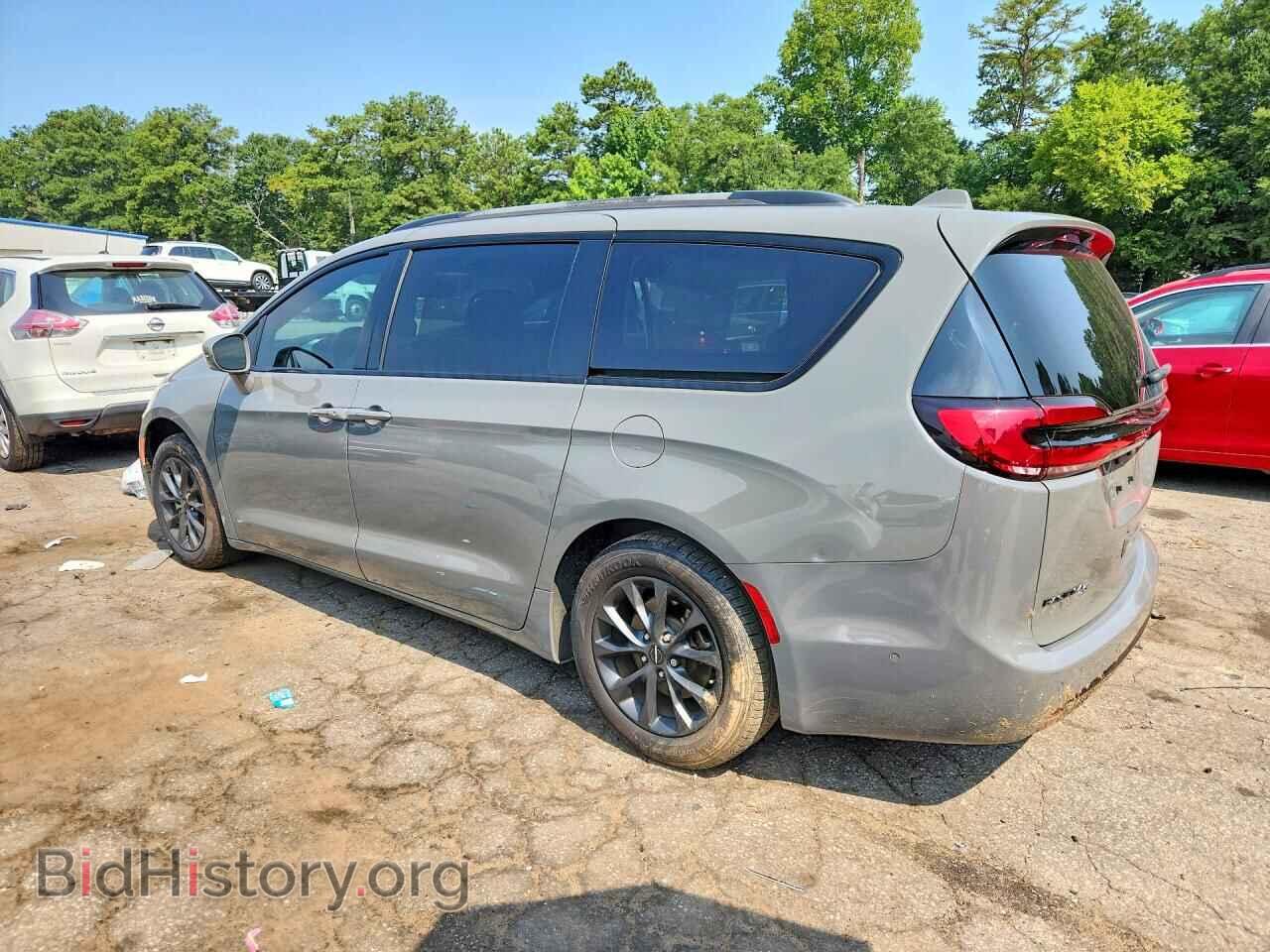 2021 CHRYSLER PACIFICA - VIN: 2C4RC1BG9MR607640 - Фото 2
