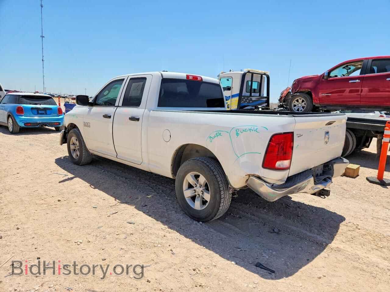 2018 RAM 1500 - VIN: 1C6RR6FG1JS296678 - Photo 2