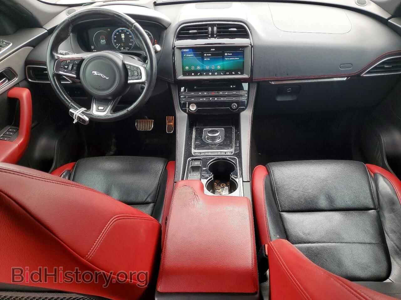 2017 JAGUAR F-PACE - VIN: SADCM2BV6HA498253 - Photo 8
