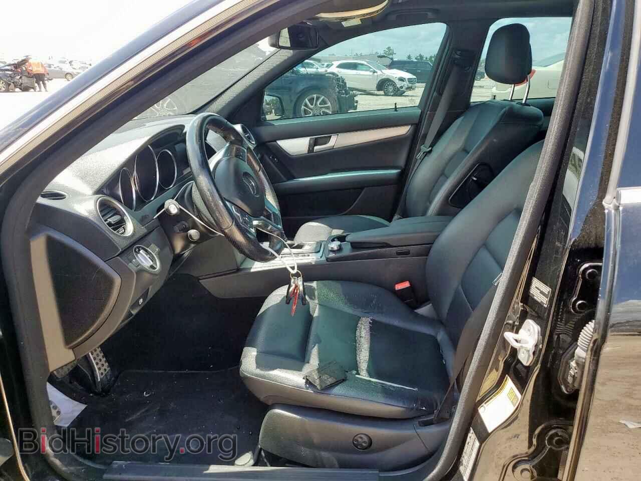 2014 MERCEDES-BENZ C-CLASS - VIN: WDDGF8AB8ER302995 - Фото 7
