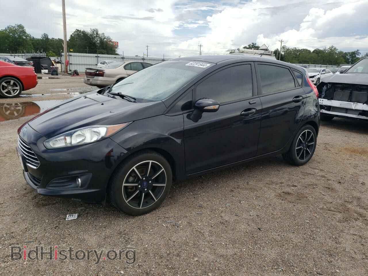 Photo 3FADP4EJ7FM104597 - FORD FIESTA 2015