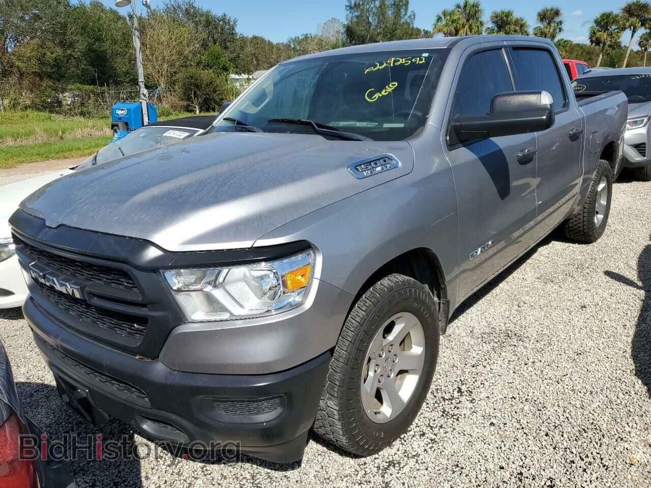 2019 RAM 1500 - VIN: 1C6RREGT6KN522915 - Фото 2
