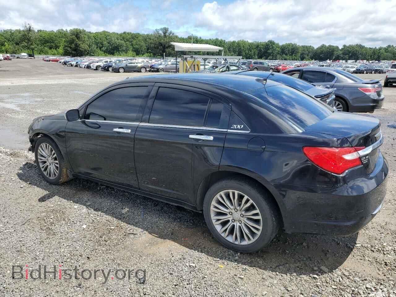 2013 CHRYSLER 200 - VIN: 1C3CCBCG8DN507461 - Фото 2