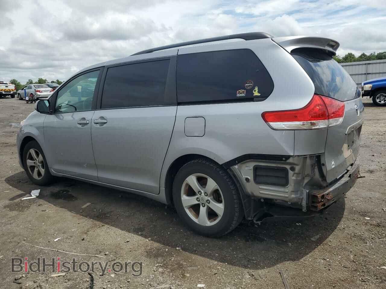 2012 TOYOTA All Models - VIN: 5TDKK3DC2CS269823 - Фото 2