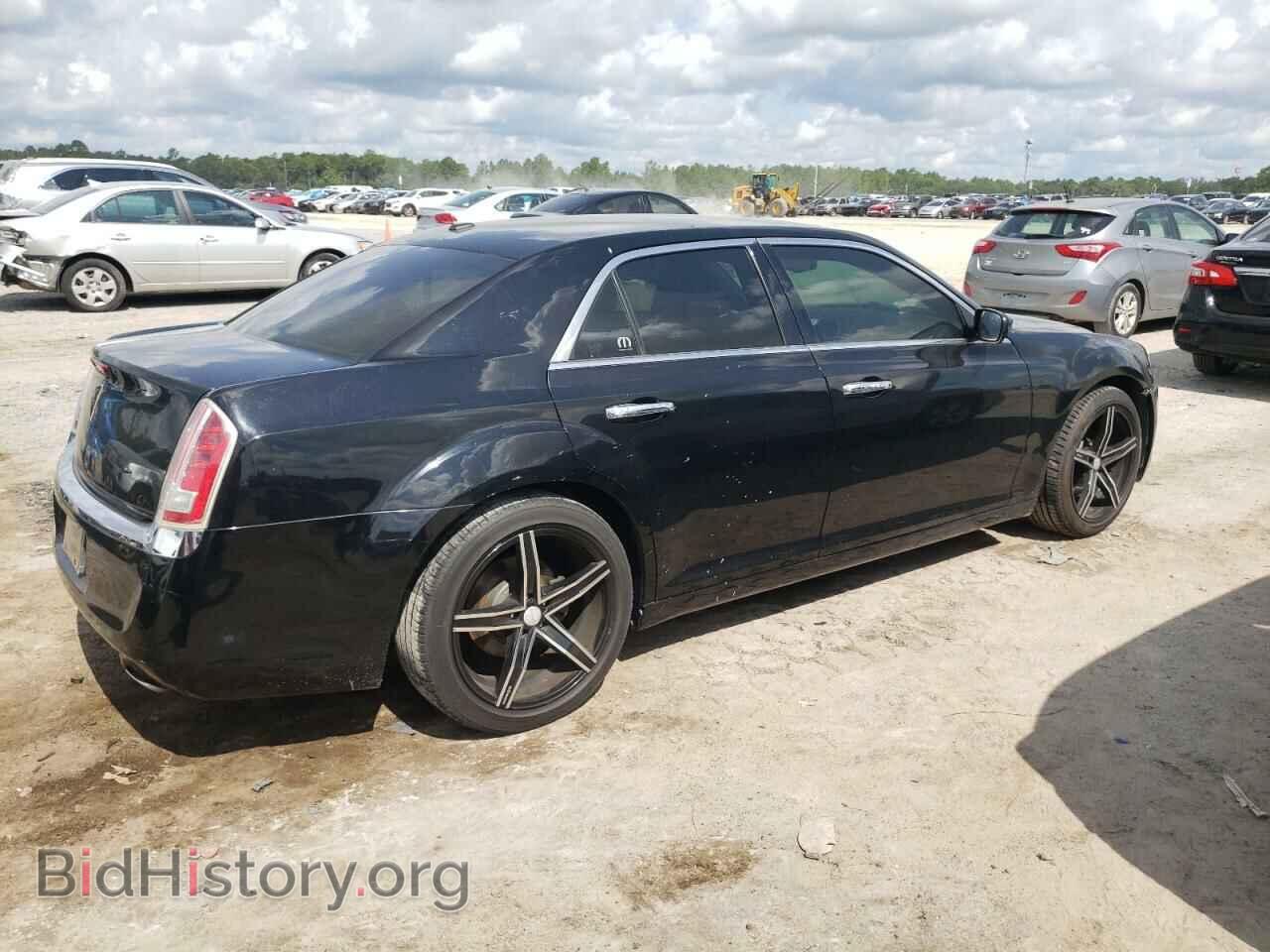 2013 CHRYSLER 300 - VIN: 2C3CCAET3DH657376 - Фото 3