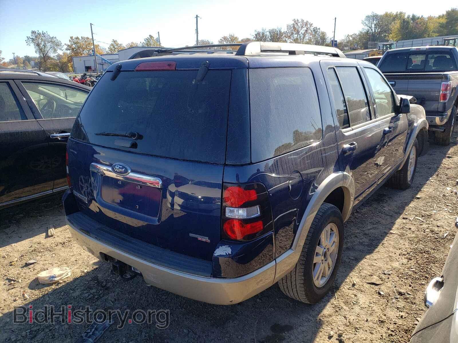 2006 FORD EXPLORER - VIN: 1FMEU64E46ZA23610 - Photo 4