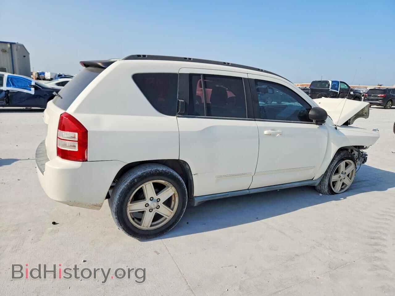 2010 JEEP COMPASS - VIN: 1J4NT4FB0AD593828 - Фото 3