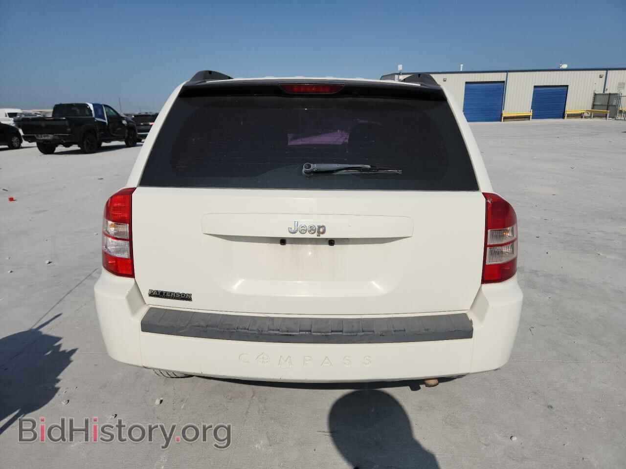 2010 JEEP COMPASS - VIN: 1J4NT4FB0AD593828 - Фото 6