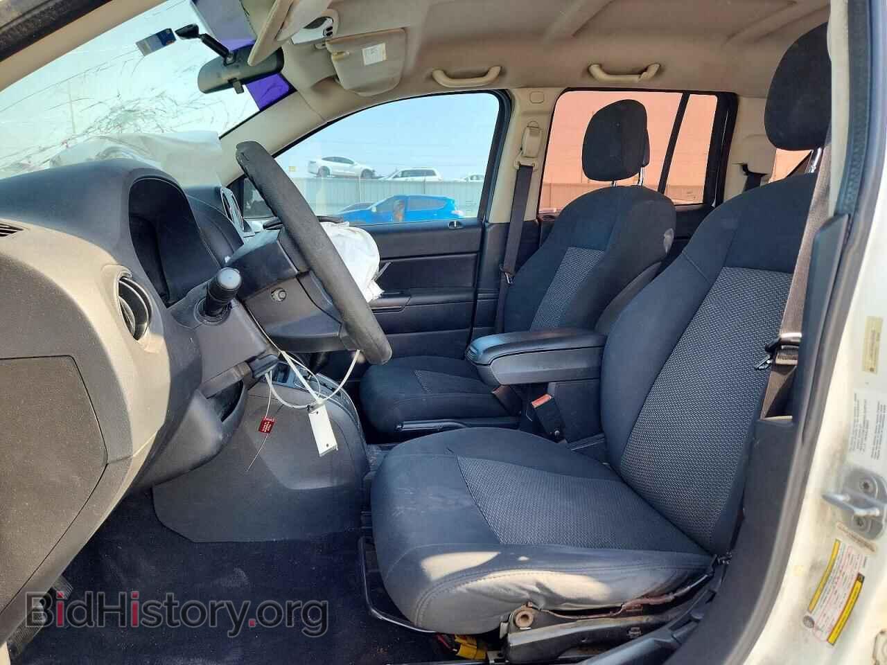 2010 JEEP COMPASS - VIN: 1J4NT4FB0AD593828 - Фото 7