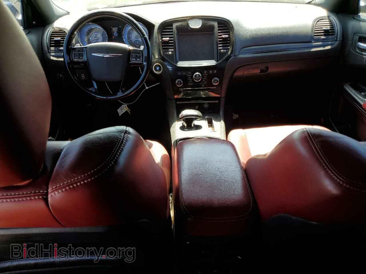 2012 CHRYSLER 300 - VIN: 2C3CCABG0CH227553 - Фото 8