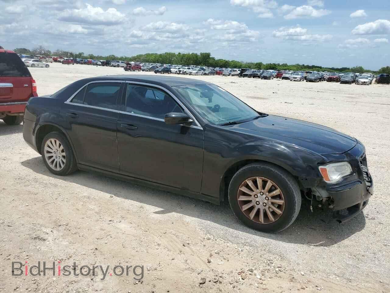 2013 CHRYSLER 300 - VIN: 2C3CCAAG3DH728360 - Фото 4