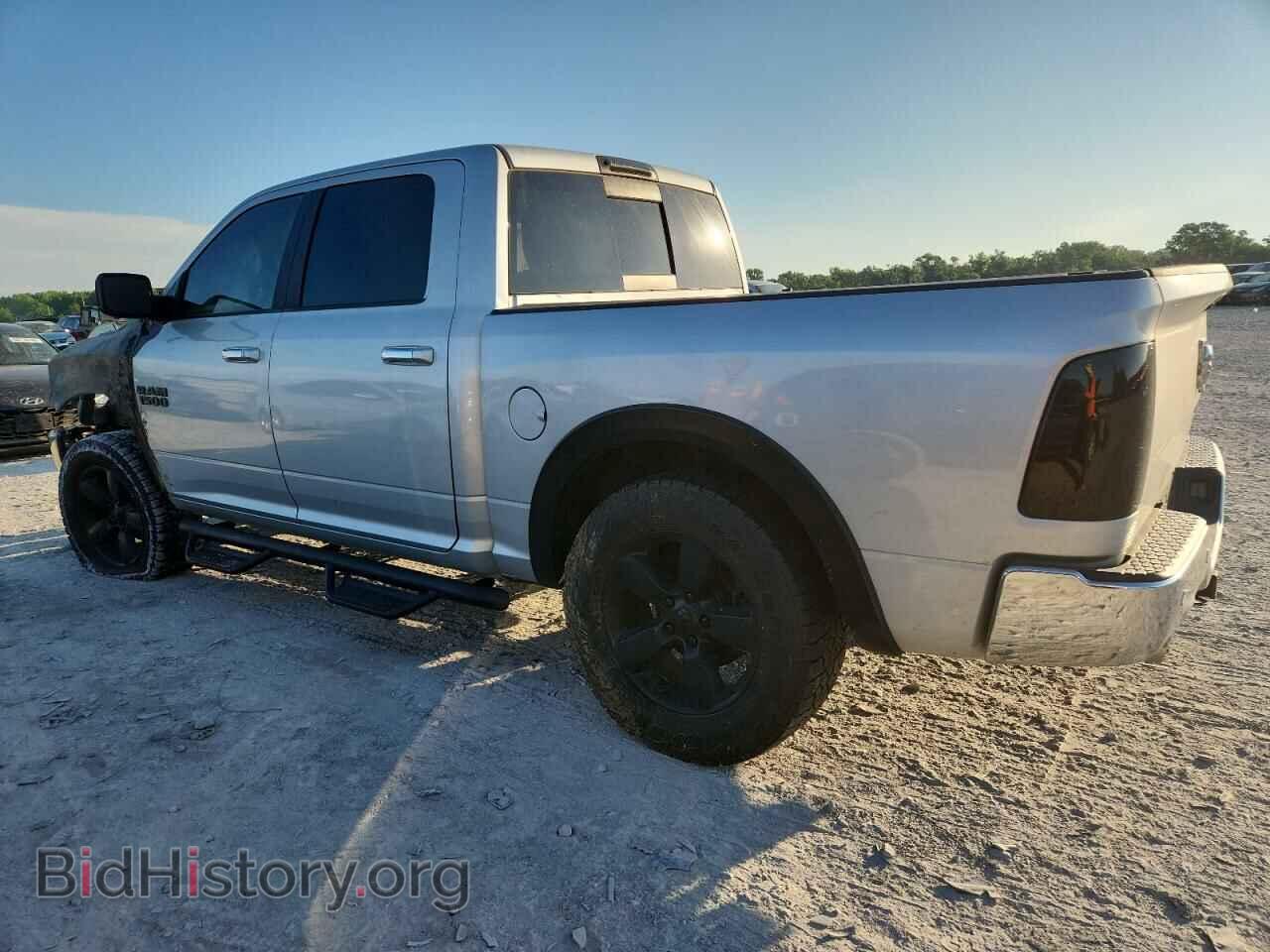 2017 RAM 1500 - VIN: 3C6RR7LT9HG709777 - Фото 2
