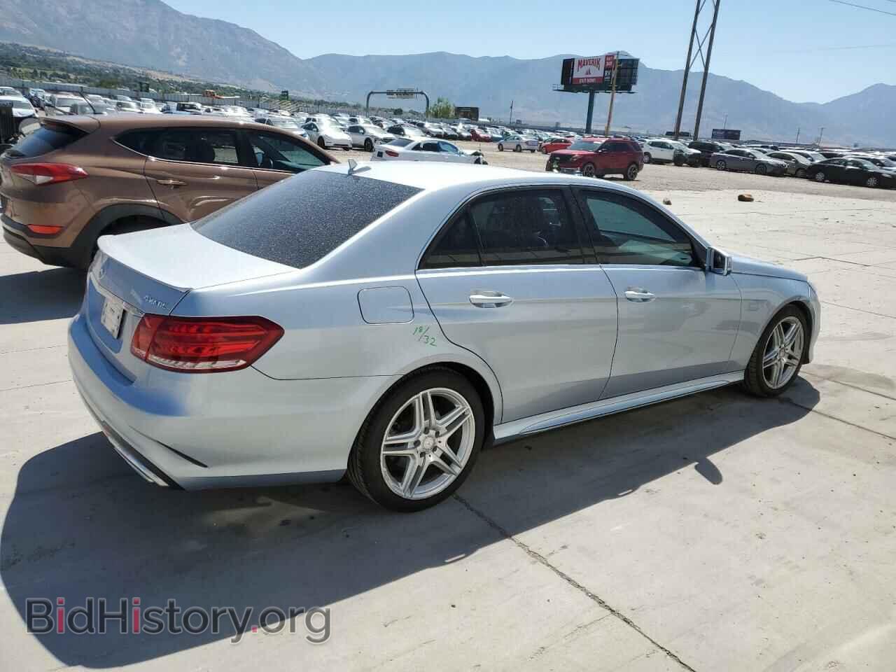 2014 MERCEDES-BENZ E-CLASS - VIN: WDDHF8JB2EA812973 - Фото 3