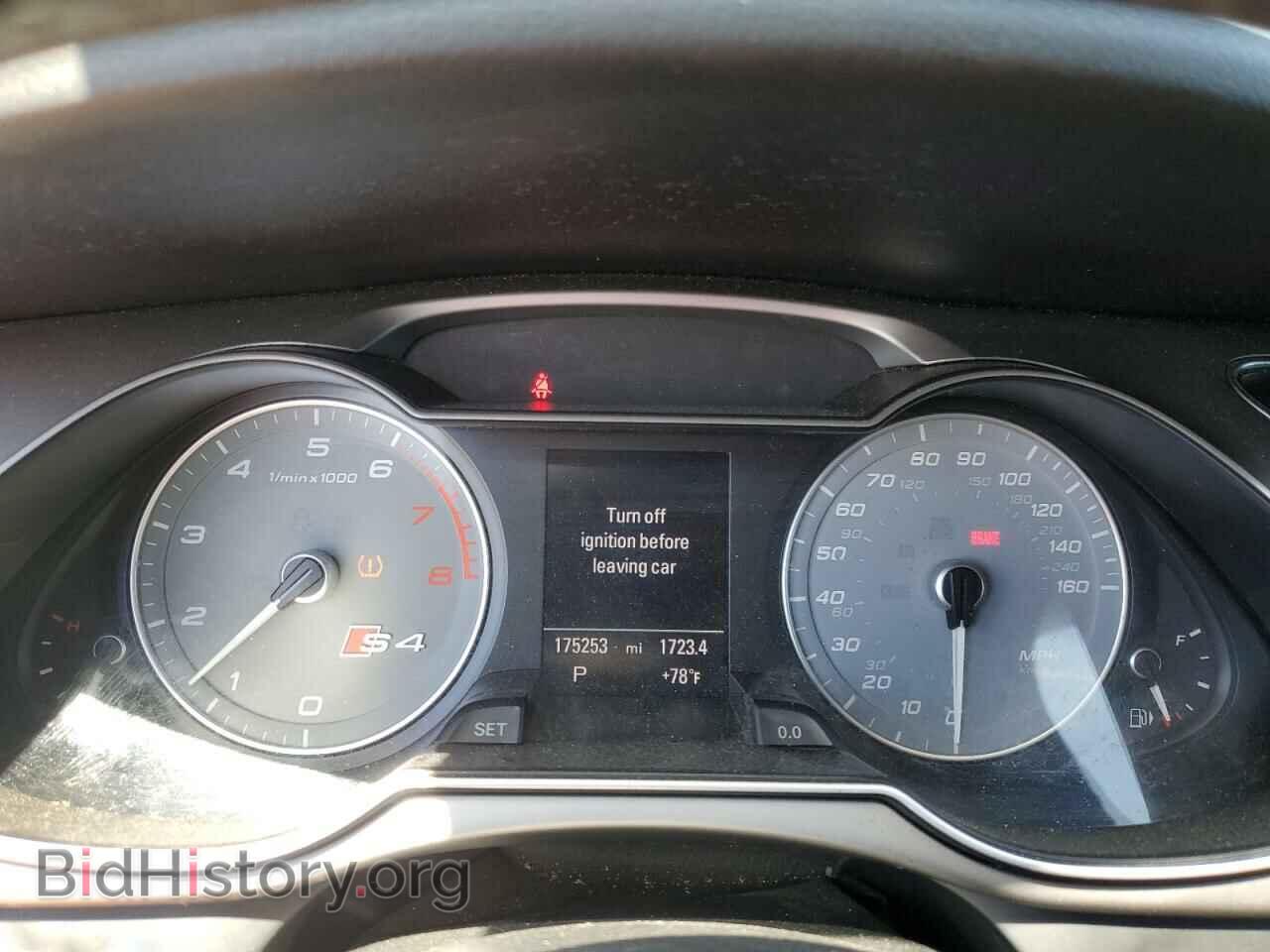 2014 AUDI S4/RS4 - VIN: WAUBGAFL4EA077657 - Фото 9
