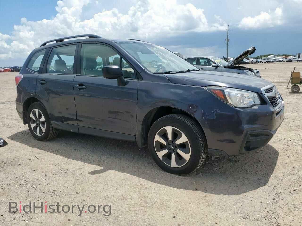 2017 SUBARU FORESTER - VIN: JF2SJABC2HH530424 - Фото 4