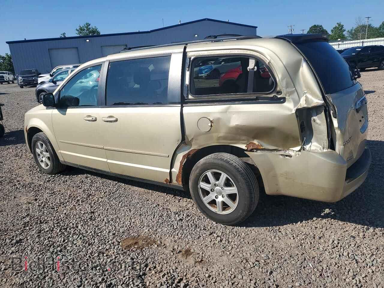 2010 DODGE CARAVAN - VIN: 2D4RN3D10AR427007 - Photo 2