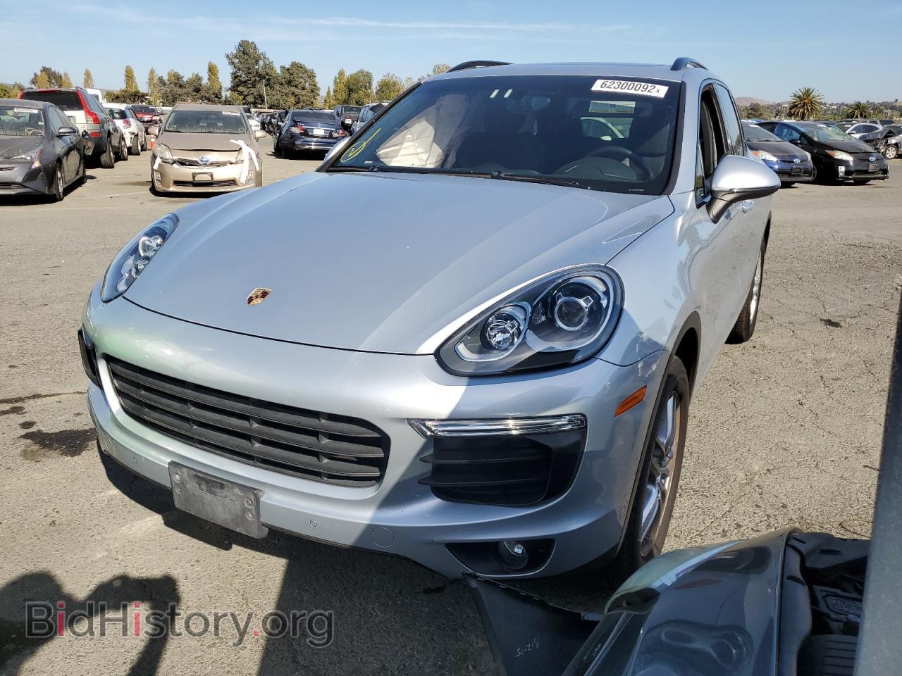 2016 PORSCHE CAYENNE - VIN: WP1AA2A27GKA16142 - Фото 2