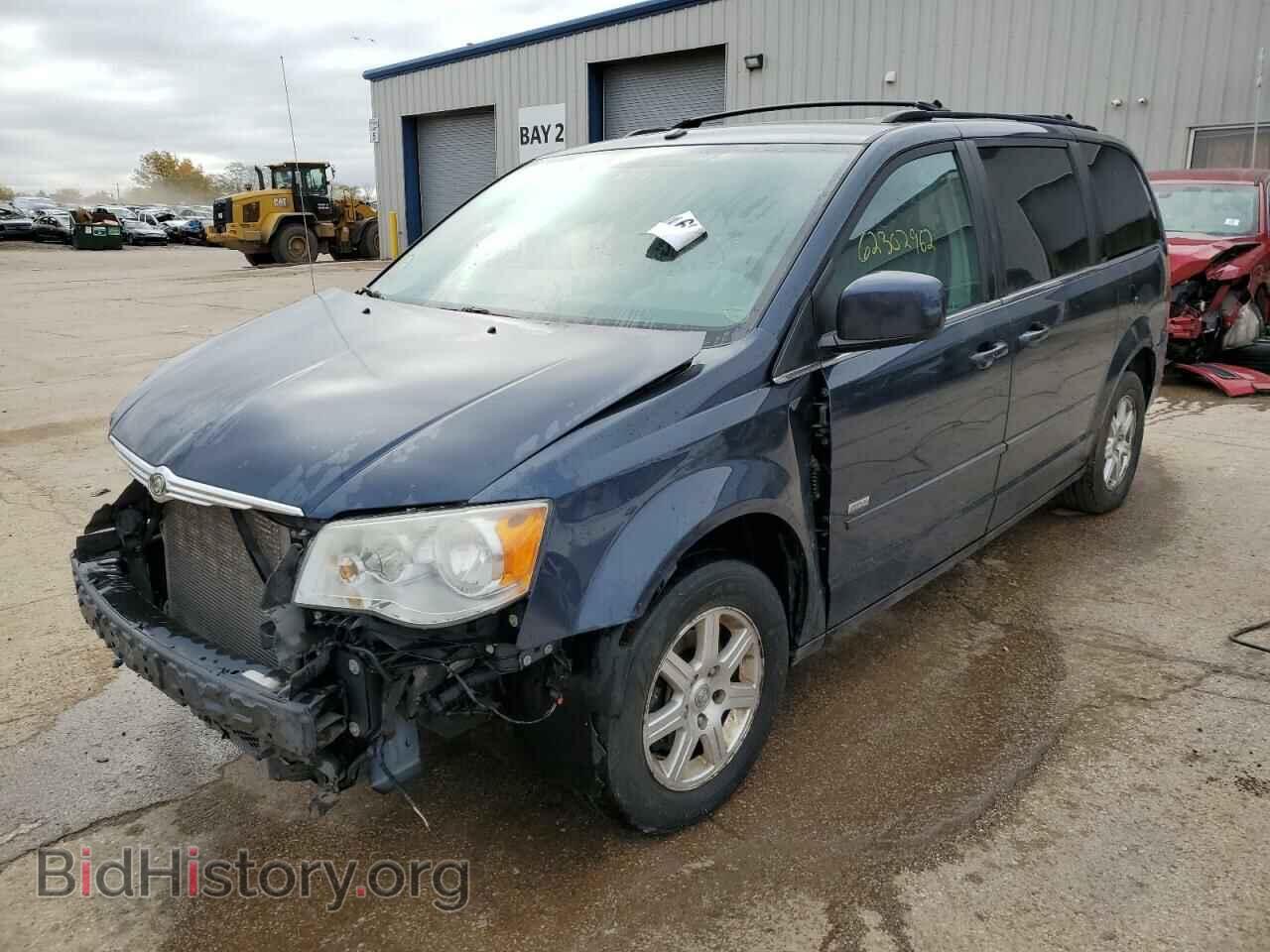 2008 CHRYSLER MINIVAN - VIN: 2A8HR54P18R709284 - Фото 2