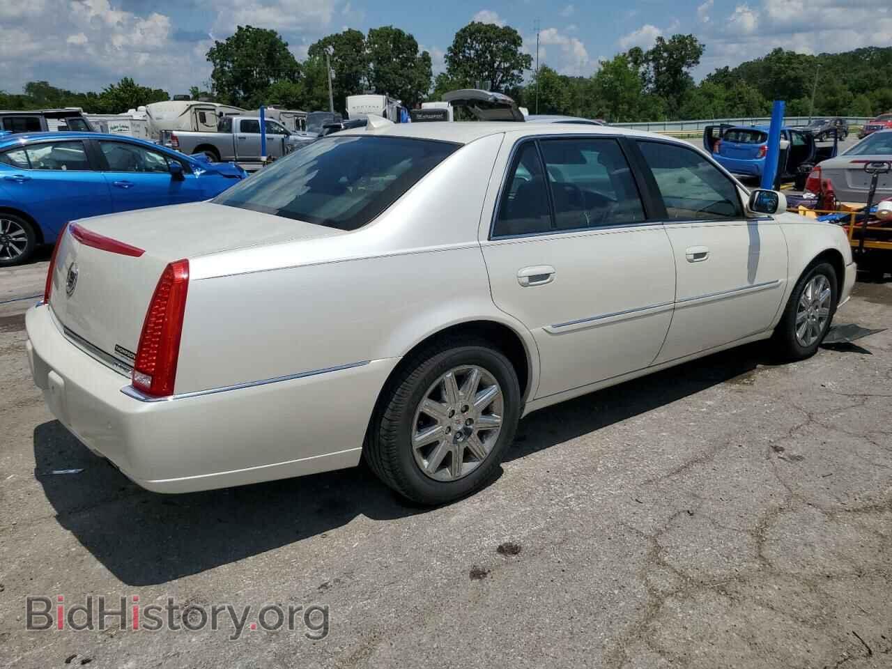 2011 CADILLAC DTS - VIN: 1G6KH5E62BU133448 - Фото 3