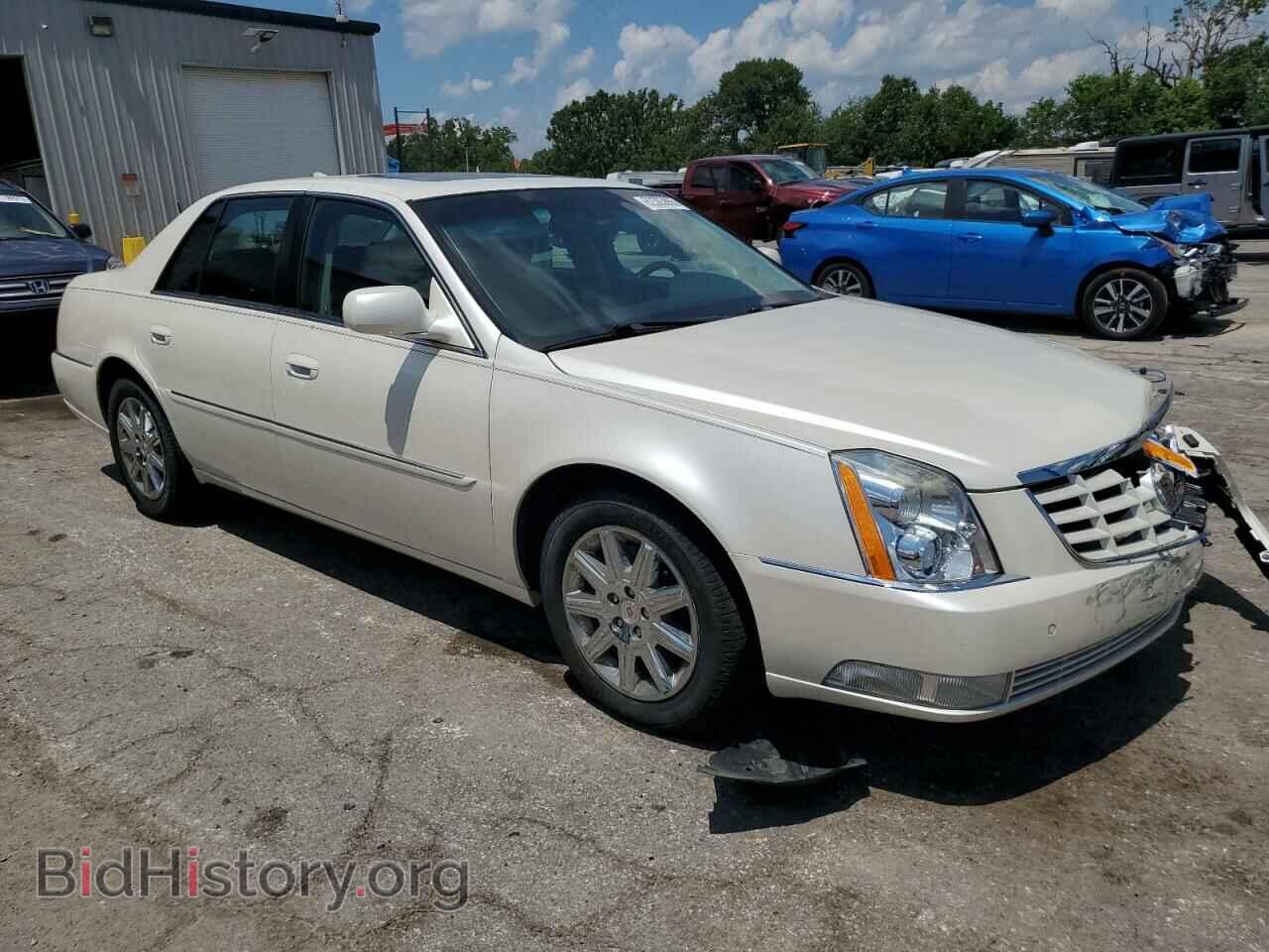 2011 CADILLAC DTS - VIN: 1G6KH5E62BU133448 - Фото 4