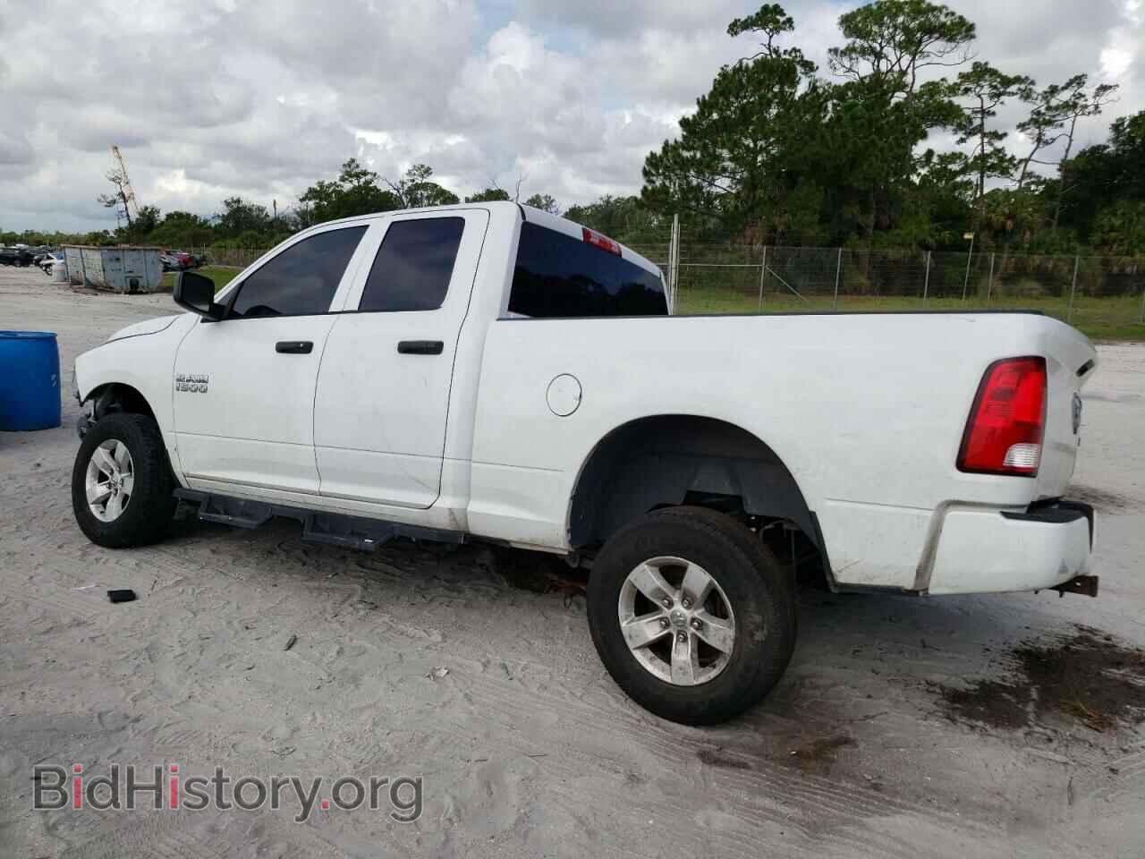 2018 RAM 1500 - VIN: 1C6RR7FG2JS343853 - Фото 2
