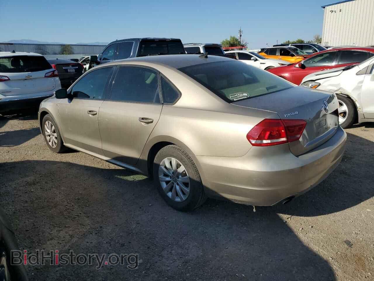 2015 VOLKSWAGEN PASSAT - VIN: 1VWAT7A35FC055545 - Фото 2