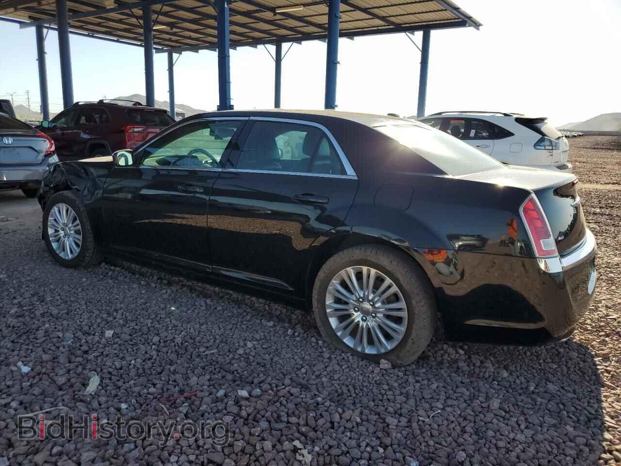 2014 CHRYSLER 300 - VIN: 2C3CCARG3EH256957 - Фото 2