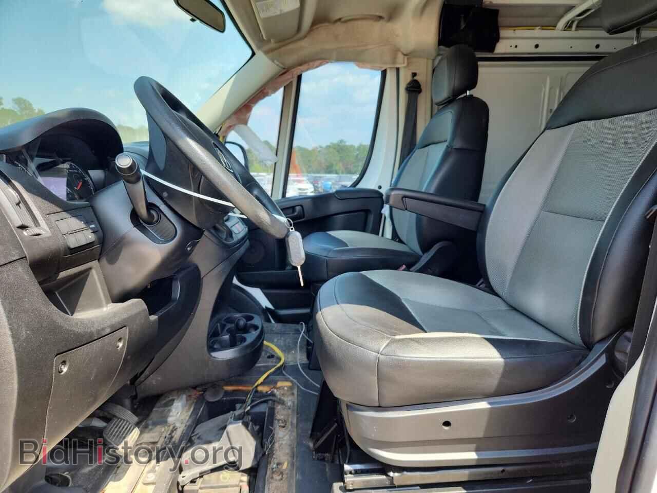 2017 RAM All Models - VIN: 3C6TRVAGXHE512189 - Photo 7