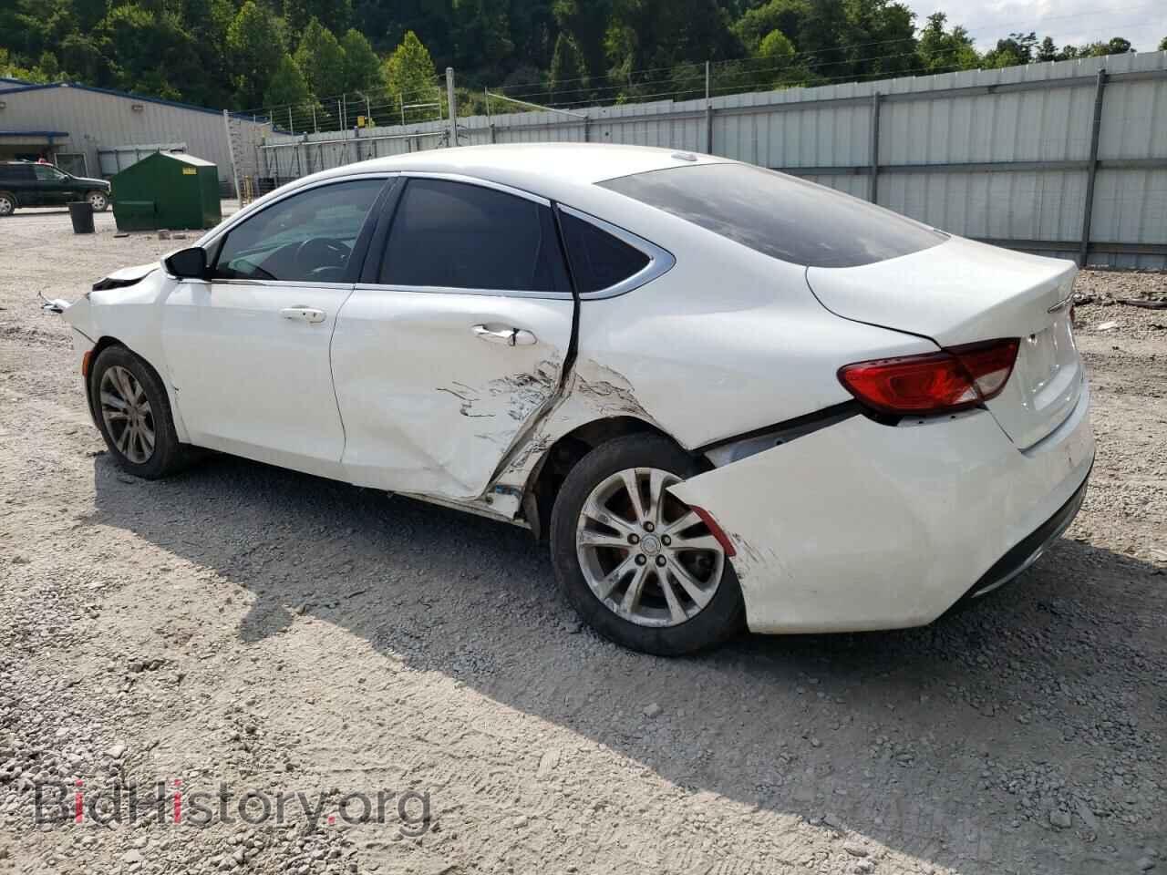2015 CHRYSLER 200 - VIN: 1C3CCCAB1FN526823 - Фото 2