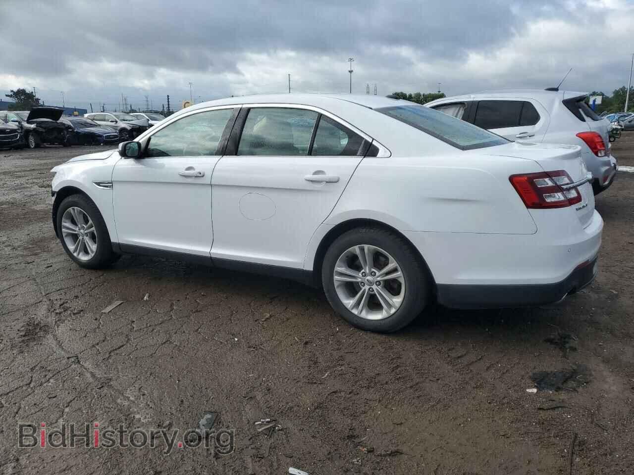 2015 FORD TAURUS - VIN: 1FAHP2E80FG136157 - Фото 2
