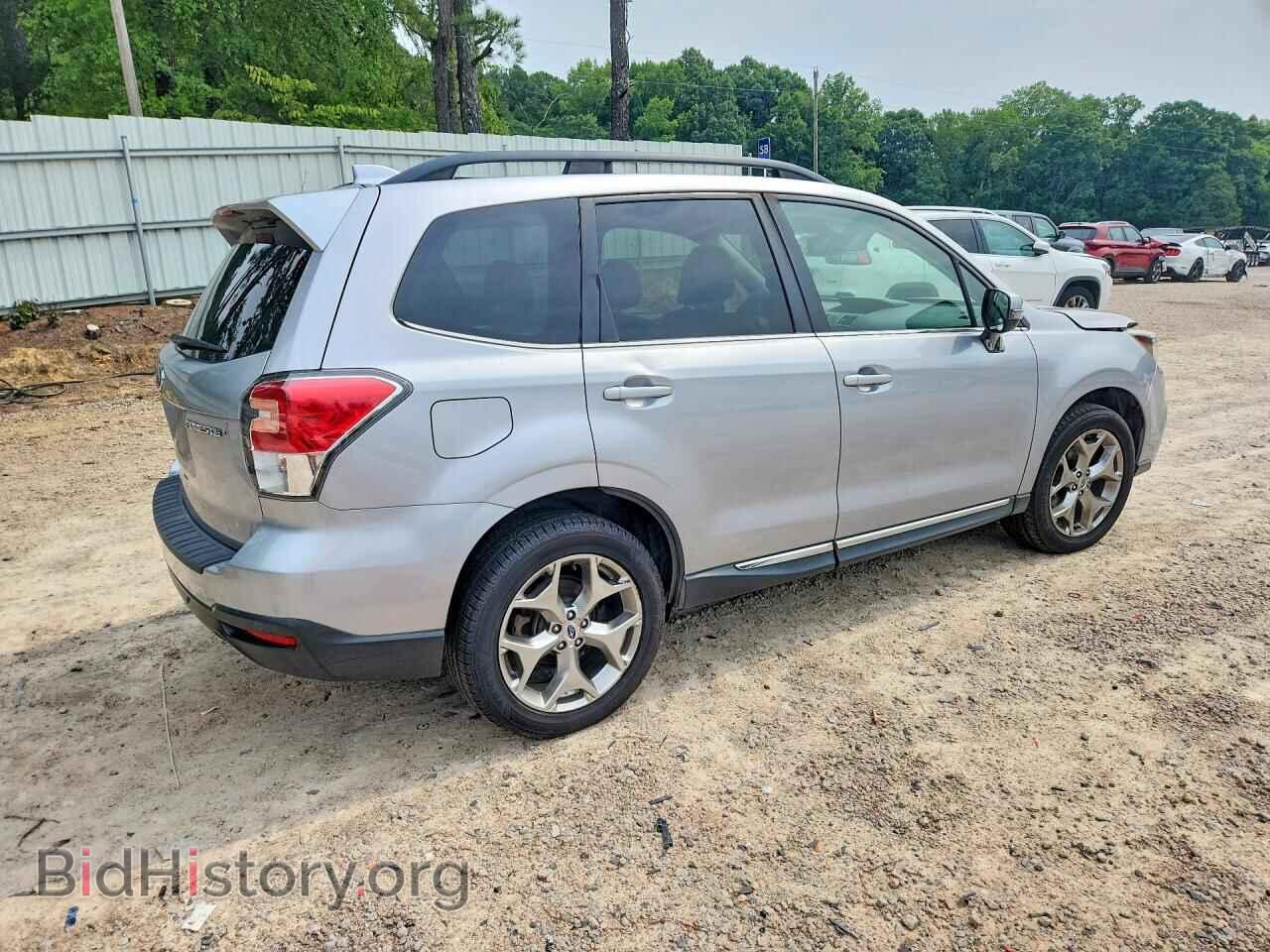 2017 SUBARU FORESTER - VIN: JF2SJAWC4HH556470 - Фото 3