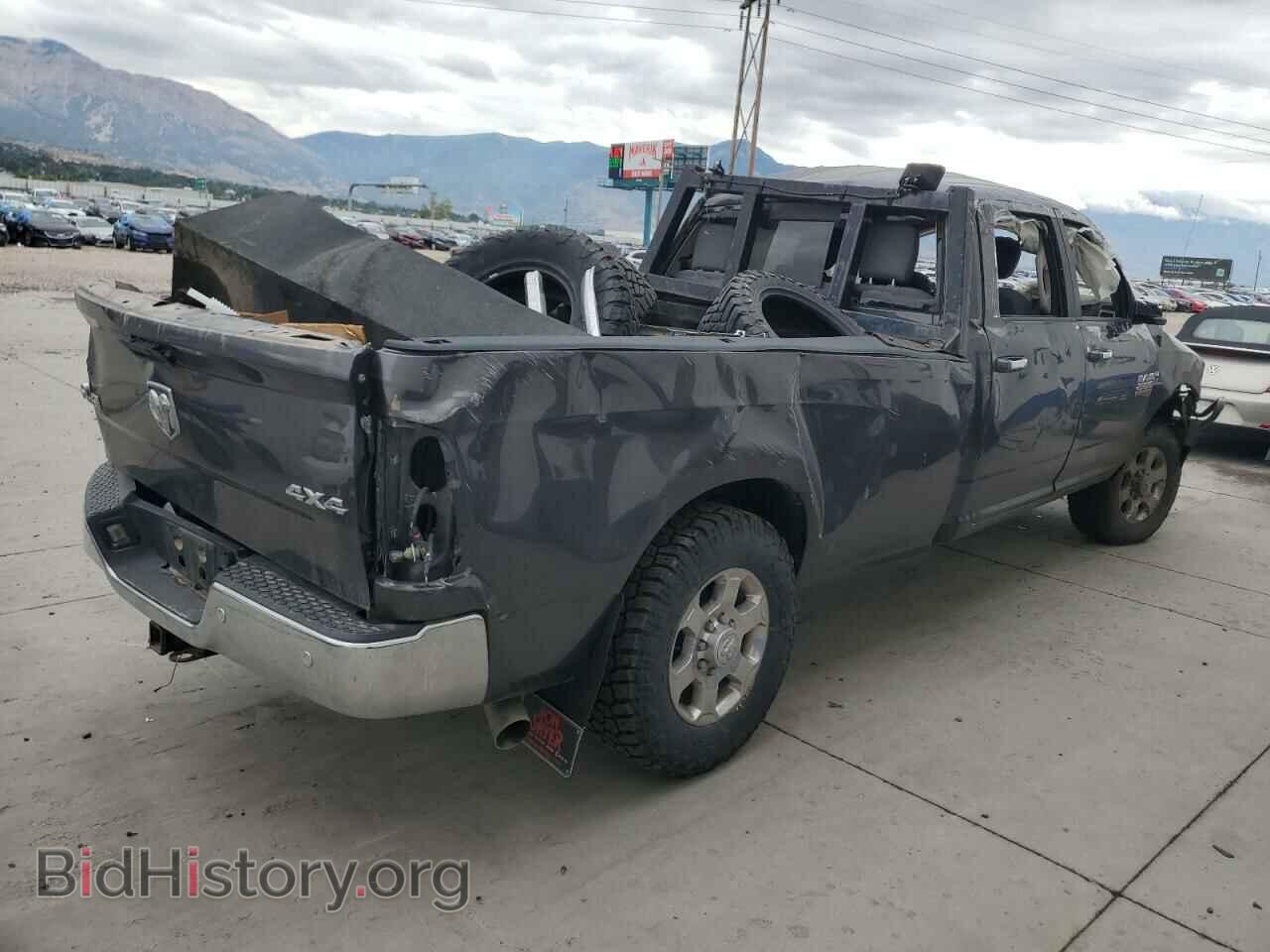 2018 RAM All Models - VIN: 3C6UR5JL8JG262138 - Фото 3