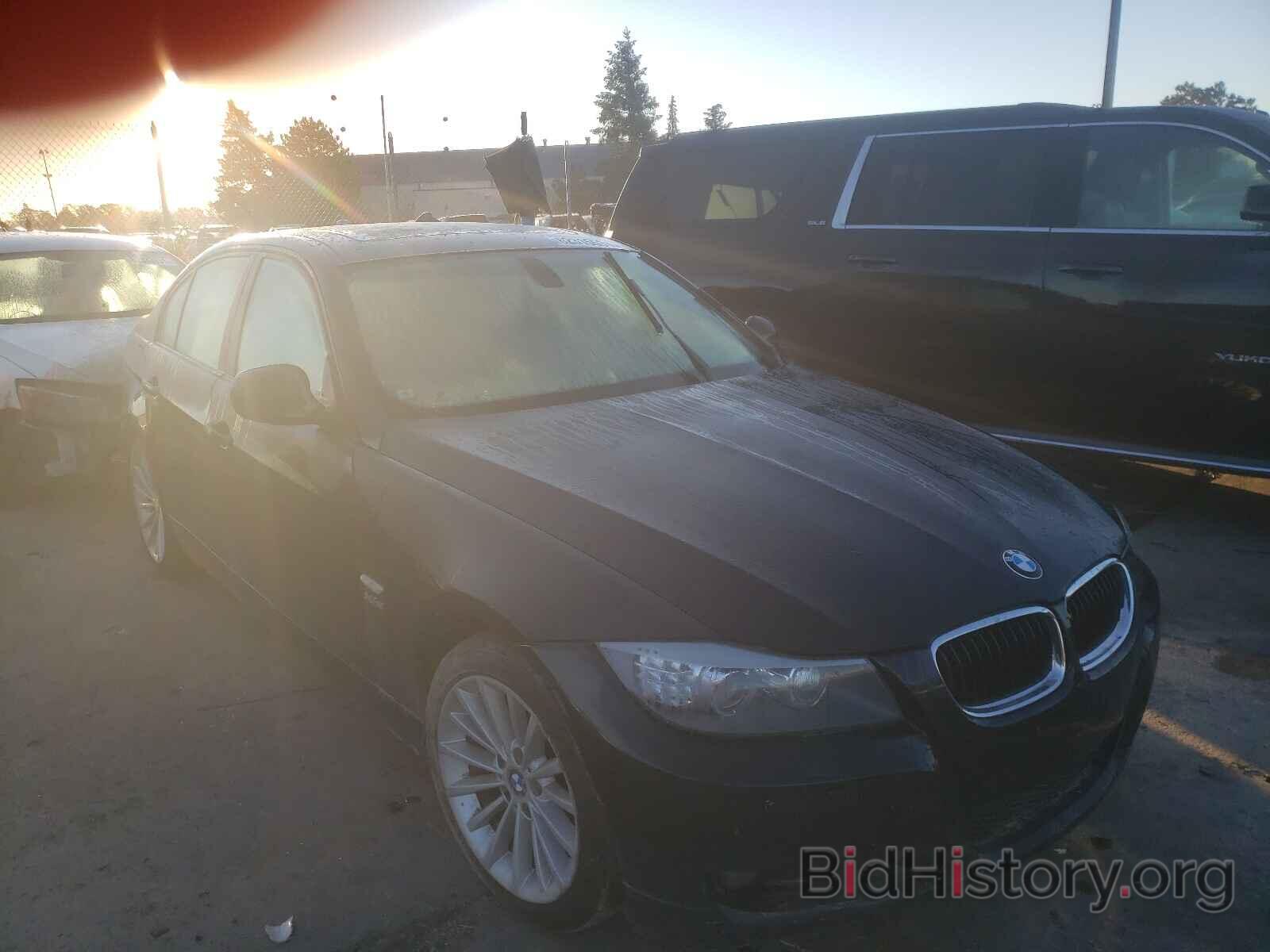 Photo WBAPK5C52BA657437 - BMW 3 SERIES 2011