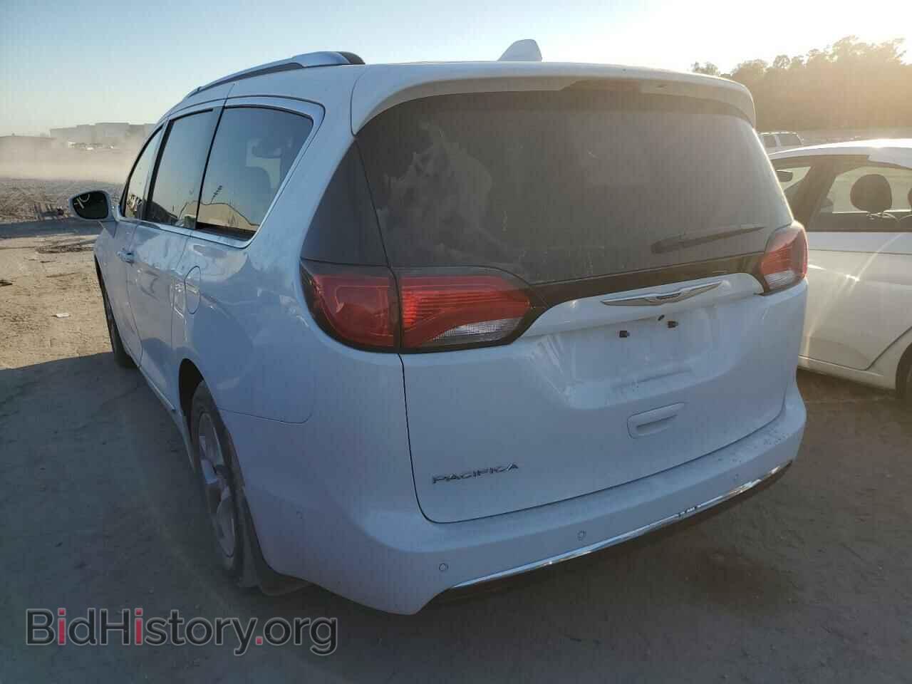 2019 CHRYSLER PACIFICA - VIN: 2C4RC1EG8KR508221 - Фото 3