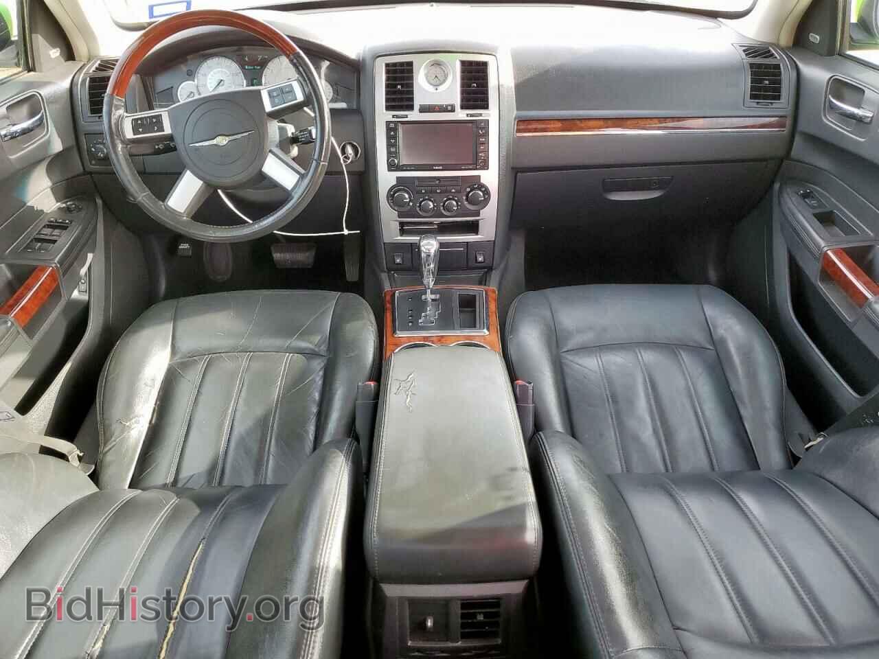 2009 CHRYSLER 300 - VIN: 2C3KA63T89H572011 - Фото 8