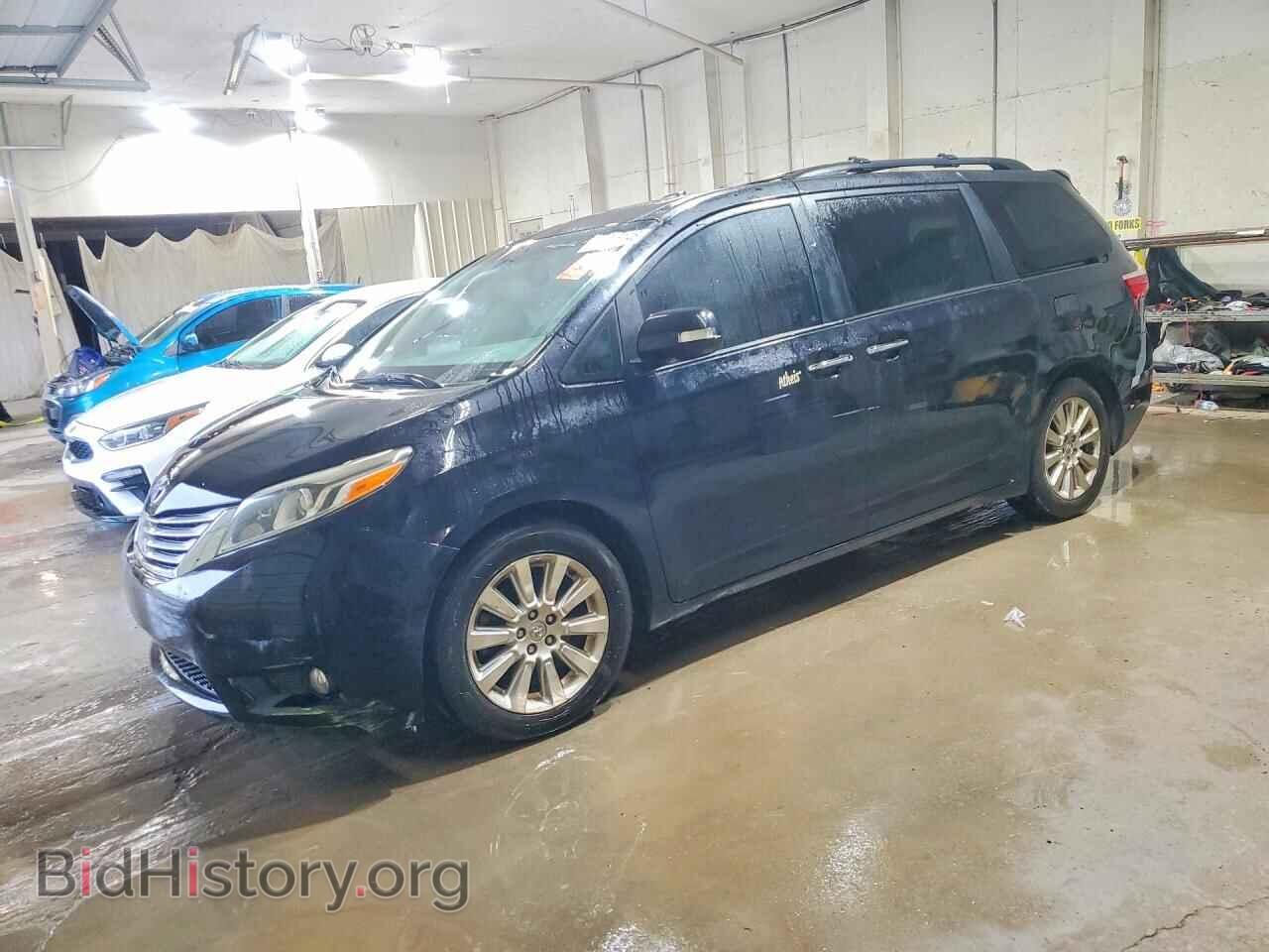 Фотография 5TDYK3DC2GS721799 - TOYOTA SIENNA 2016